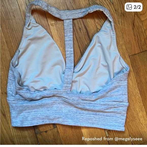 GAP Sports Bra - Picture 2 of 2